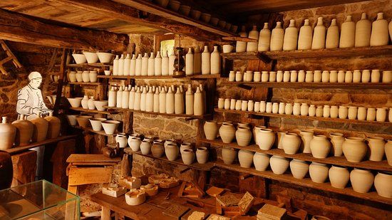 le grand atelier de fabrication des pots