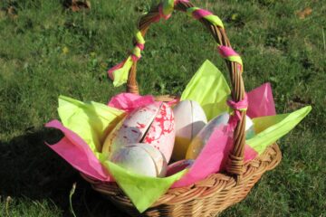 œufs de Pâques en céramique