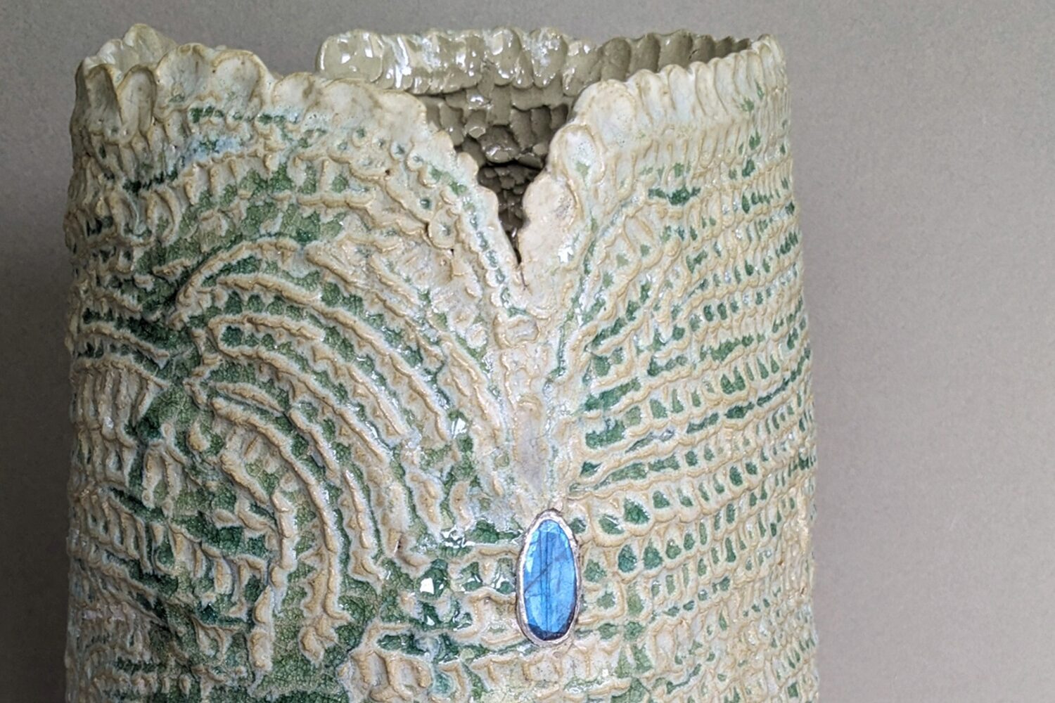 Visitez l'exposition "la larme de la potière" de Charlotte Giraud à l'occasion du passage du Tour de France à Ger