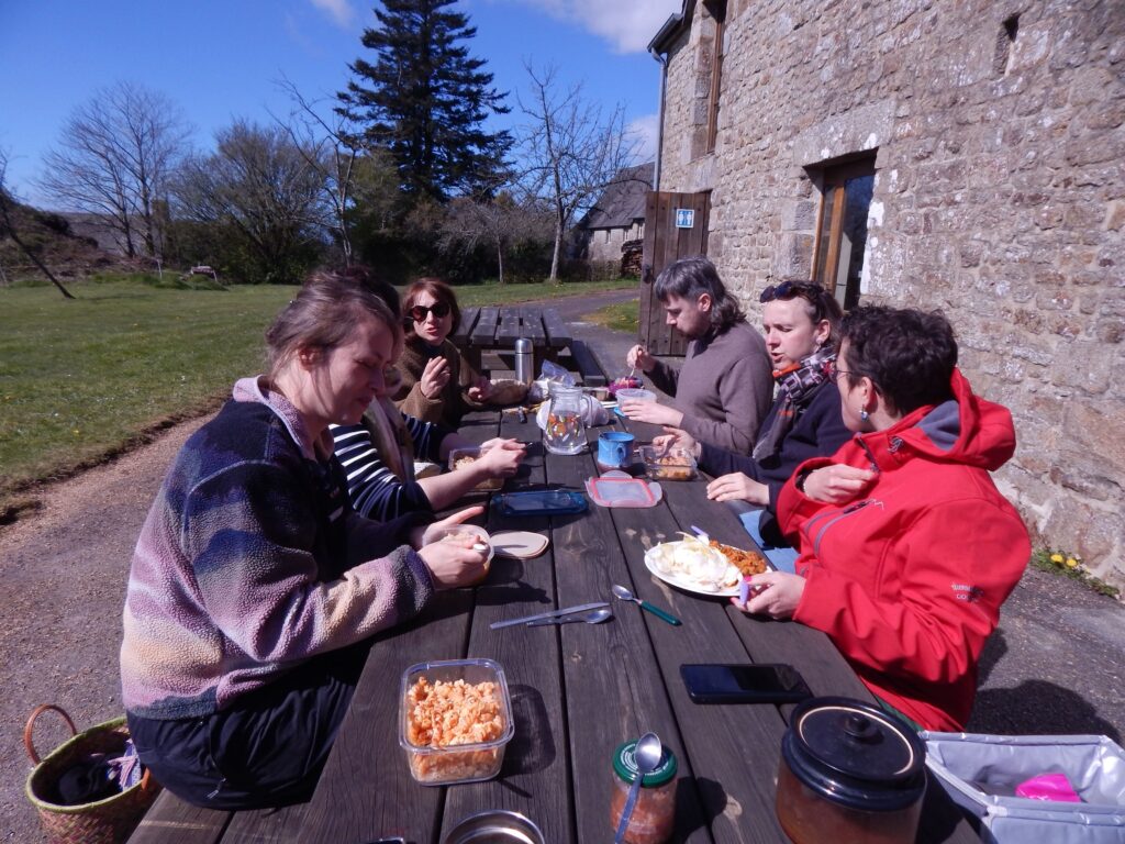 déjeuner d'anciens de la pépinière-atelier